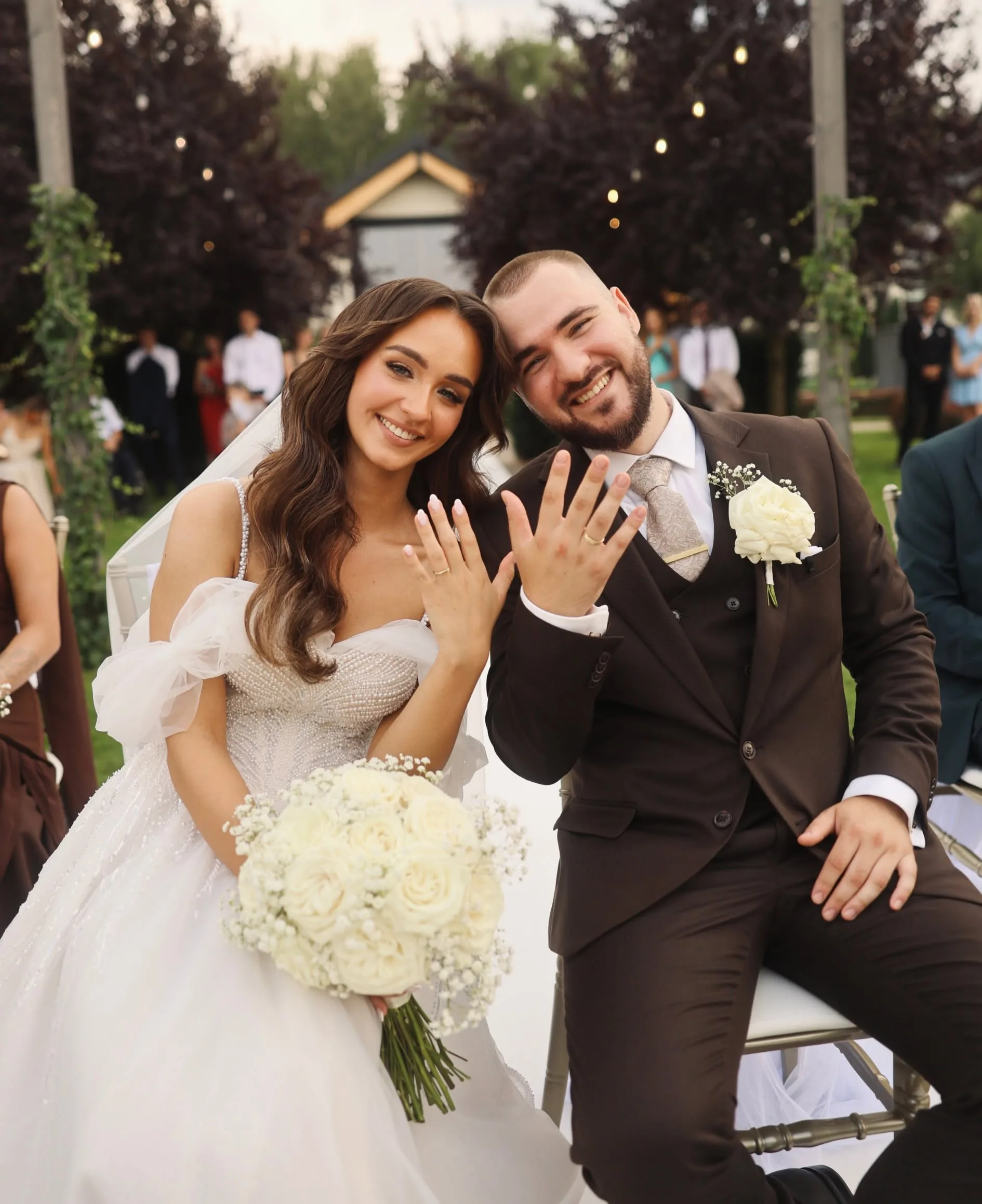 Laura & Mateusz – ślub i wesele w Rezydencja Protasy